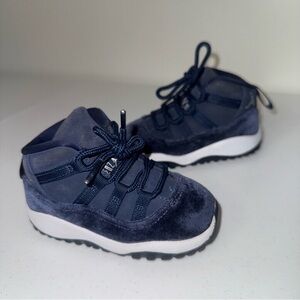 JORDAN 11 RETRO TD 'MIDNIGHT NAVY VELVET' size 6C (toddler)
